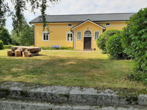 Maalaistalon päärakennuksessa asunto, Salo